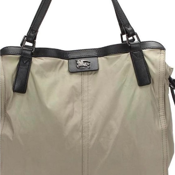 Burberry Elegant and Black Tote Bag ,iridescent color - Picture 1 of 14